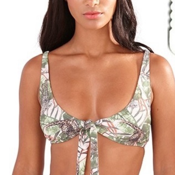 Jungle Print Bikini - Picture 2 of 6